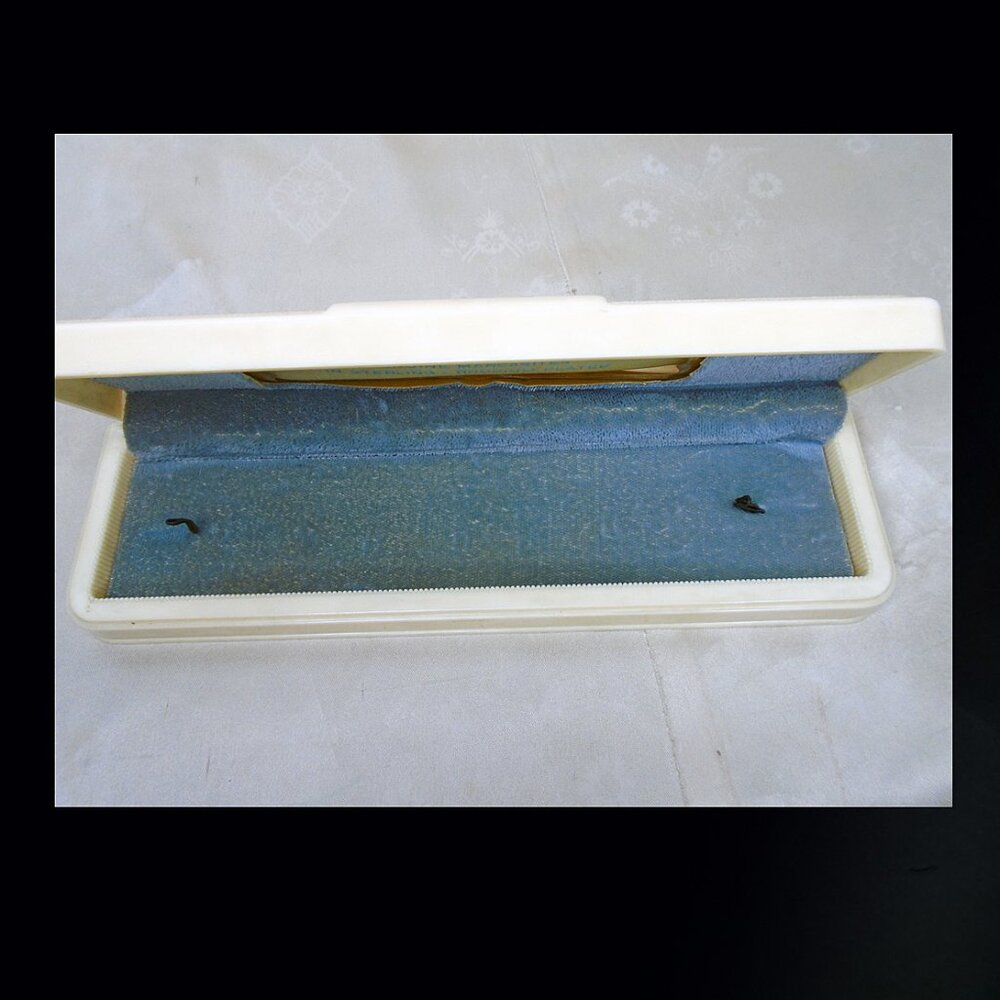 40s Vintage Jewelry Display Gift Box, For Bracelets - Picture 6 of 8